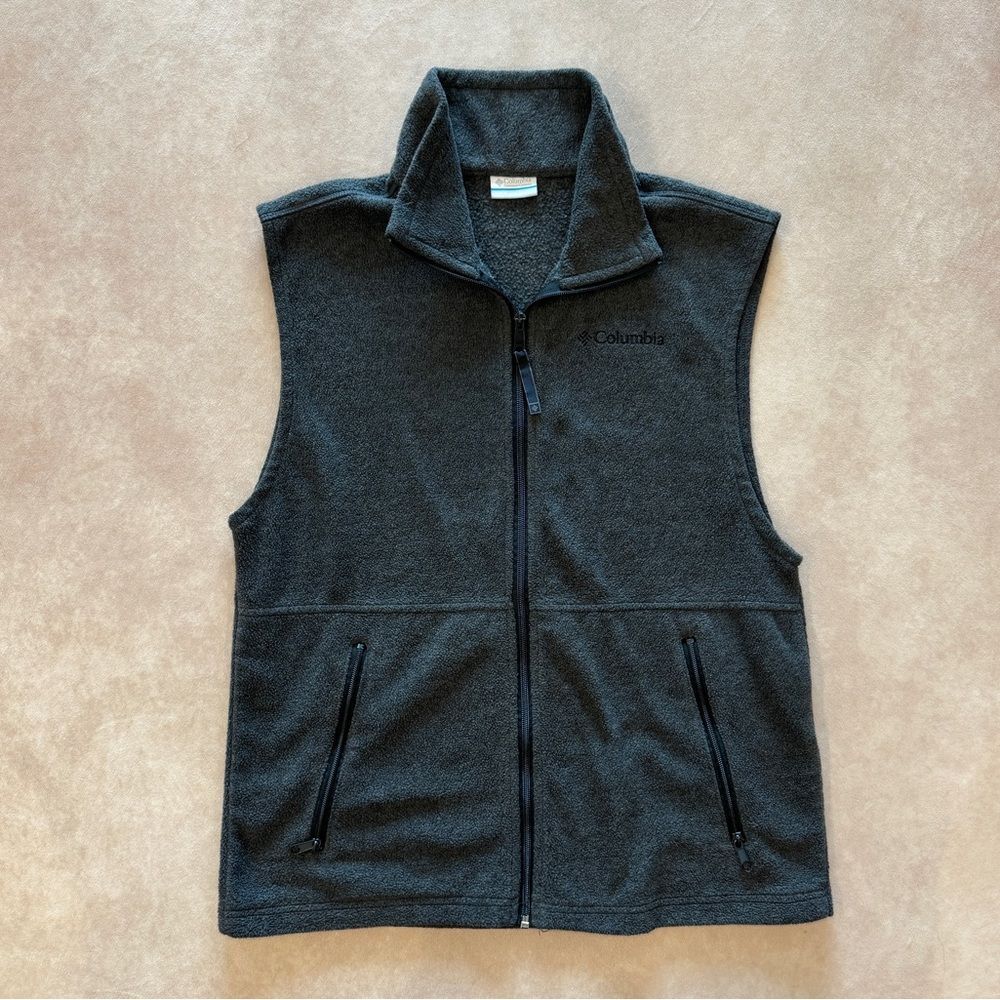 Columbia Fleece Vest • size small